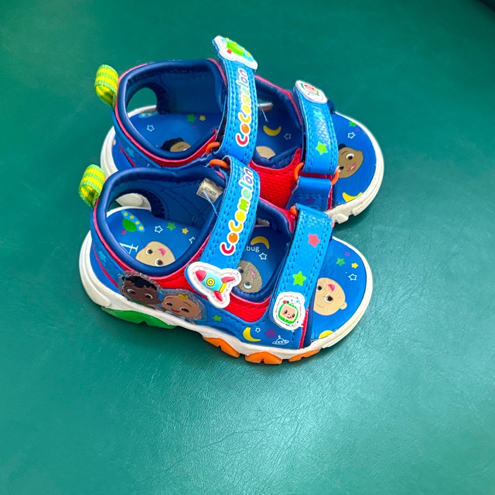 Cocomelon Sandels sz. 4
